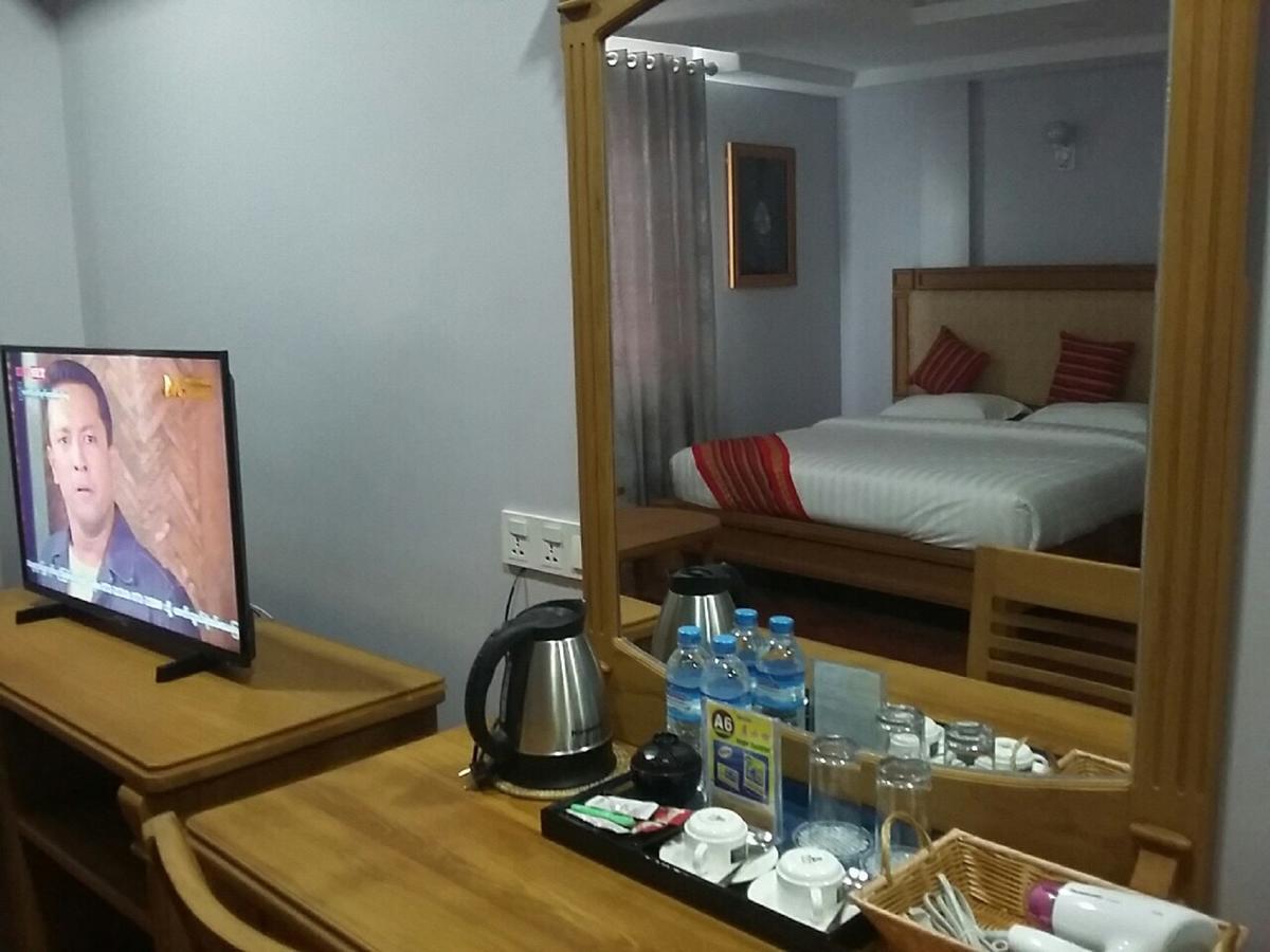 Amayar Nadi Hotel Мандалей Екстериор снимка