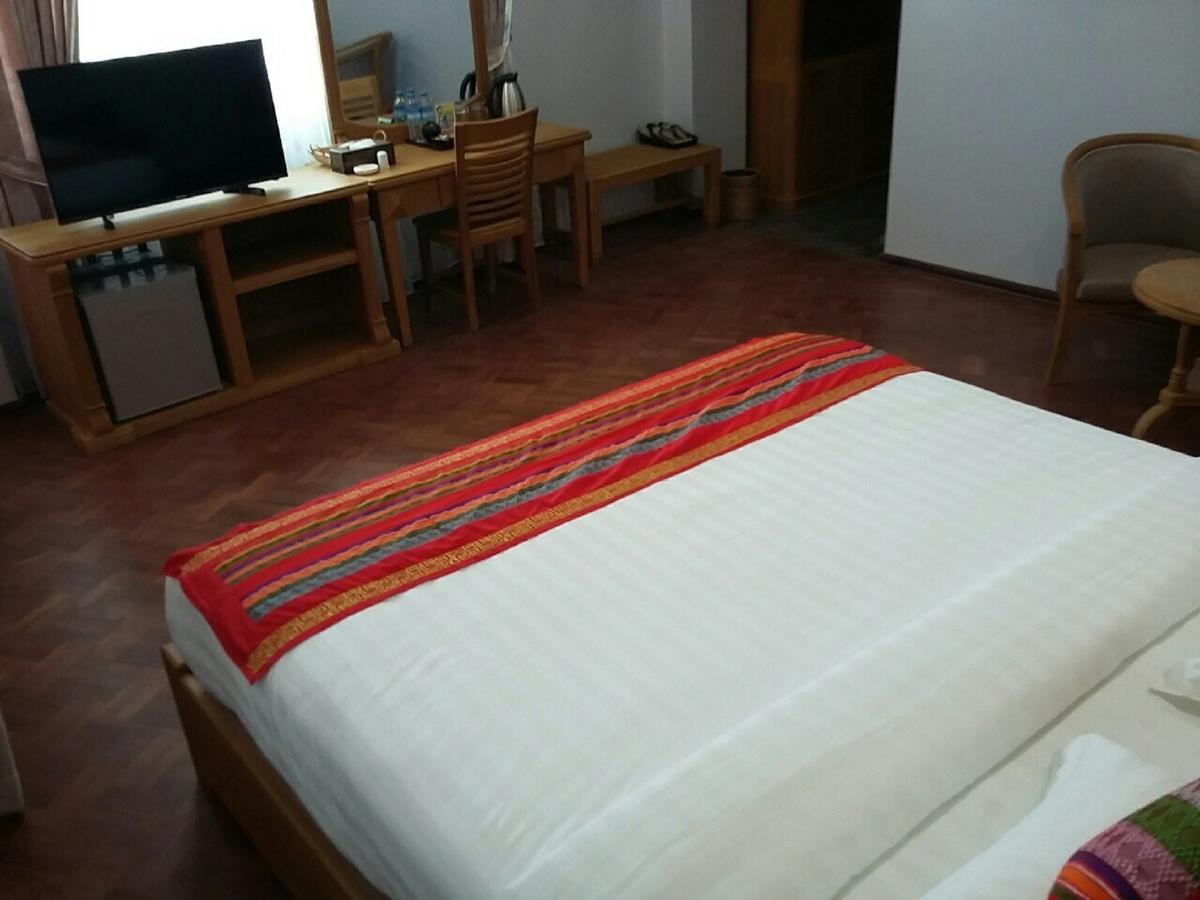 Amayar Nadi Hotel Мандалей Екстериор снимка