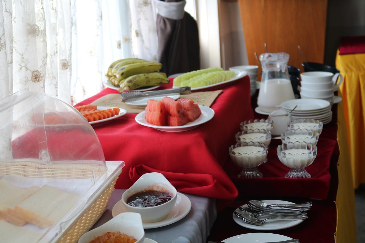 Amayar Nadi Hotel Мандалей Екстериор снимка