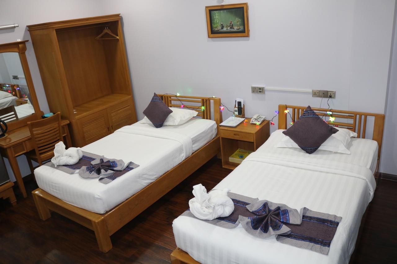 Amayar Nadi Hotel Мандалей Екстериор снимка